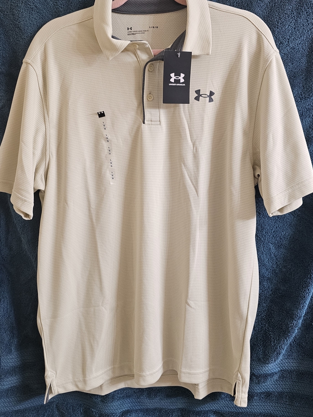 Under Armour Men's Tech Golf Polo With Logo.
